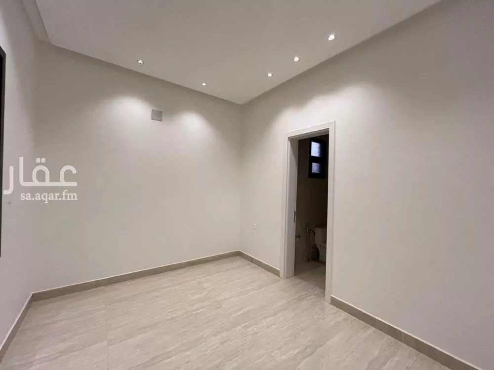 فيلا 5 غرف في المهدية 3