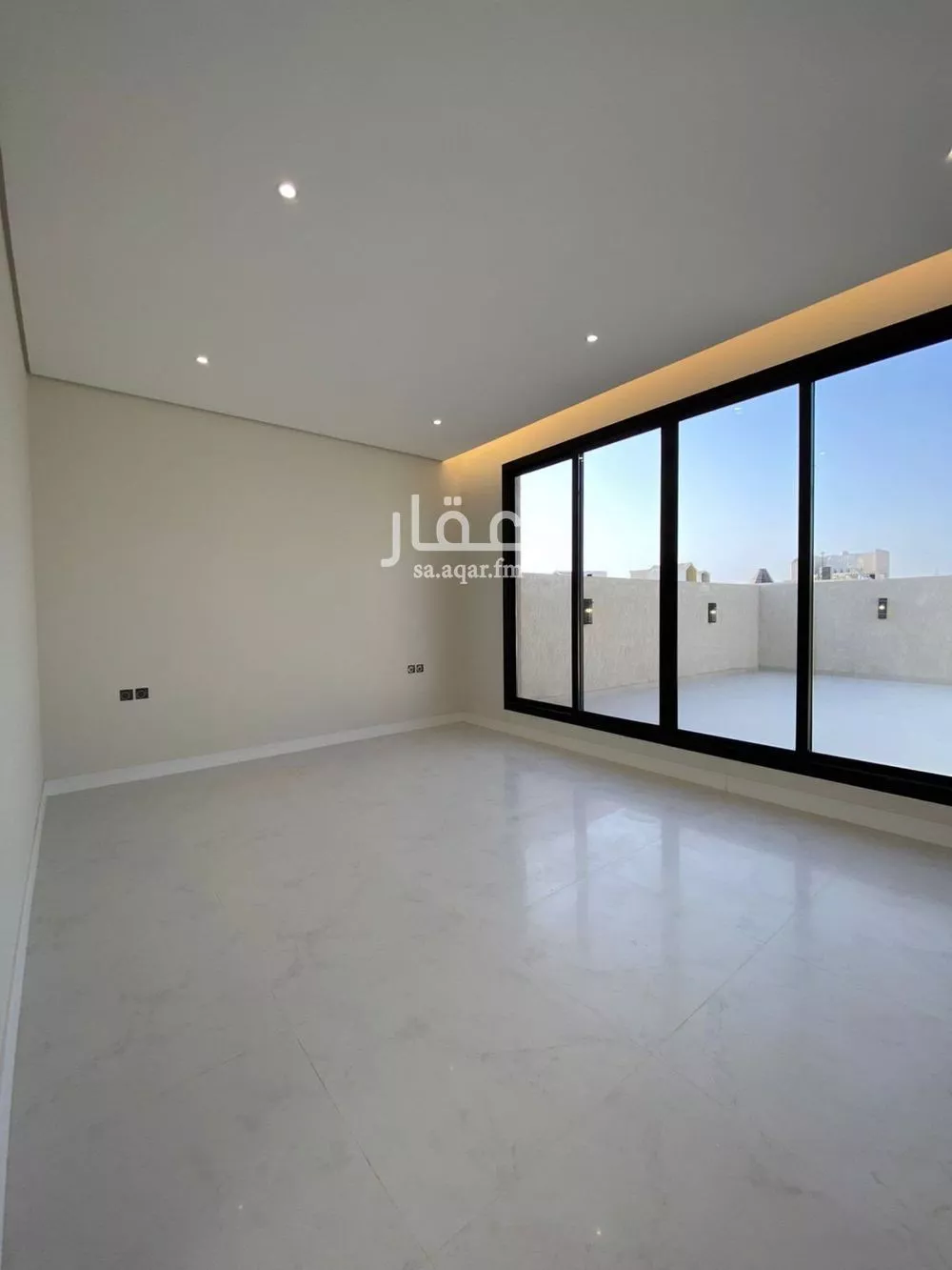 فيلا 5 غرف في المهدية 5