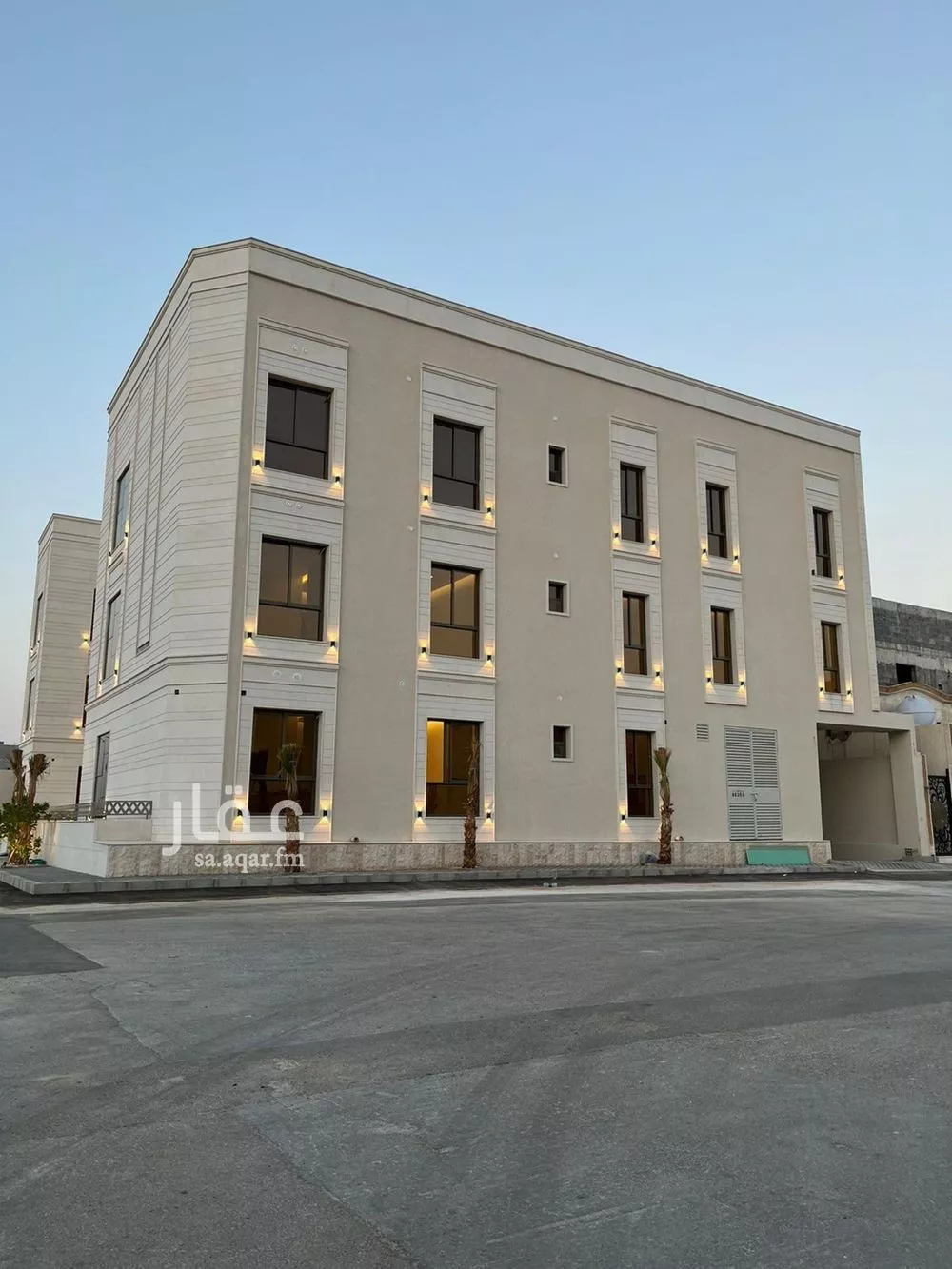 3 bedroom apartment in Al Mahdiyyah 4