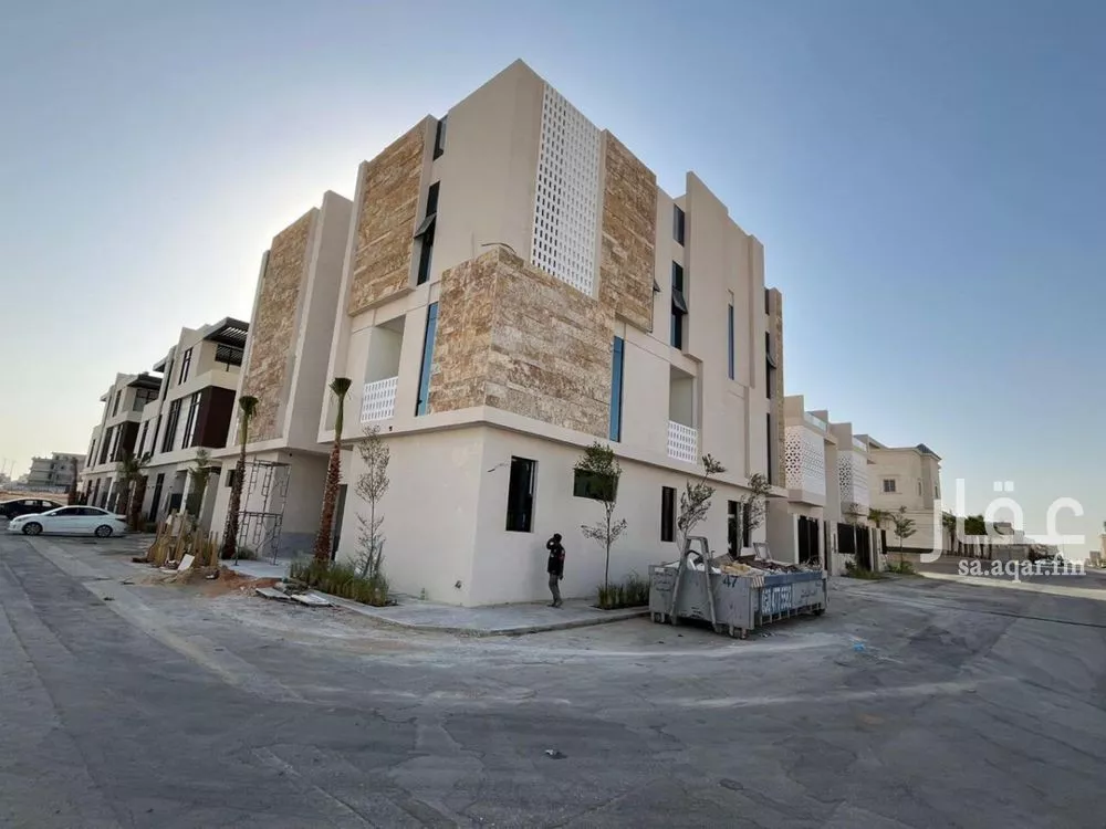 3 bedroom apartment in Al Mahdiyyah 3
