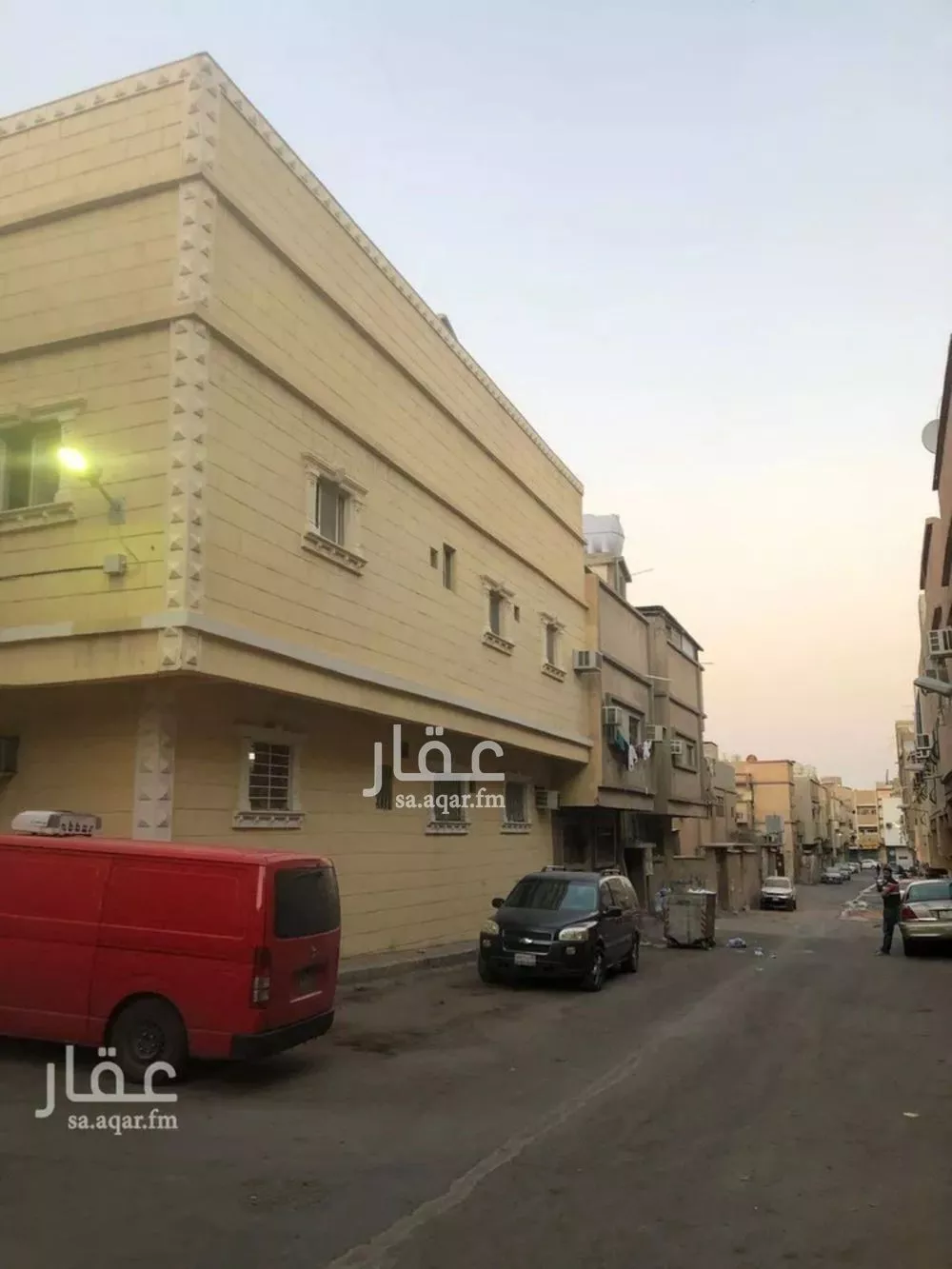 عمارة 270 م² في منفوحة 2