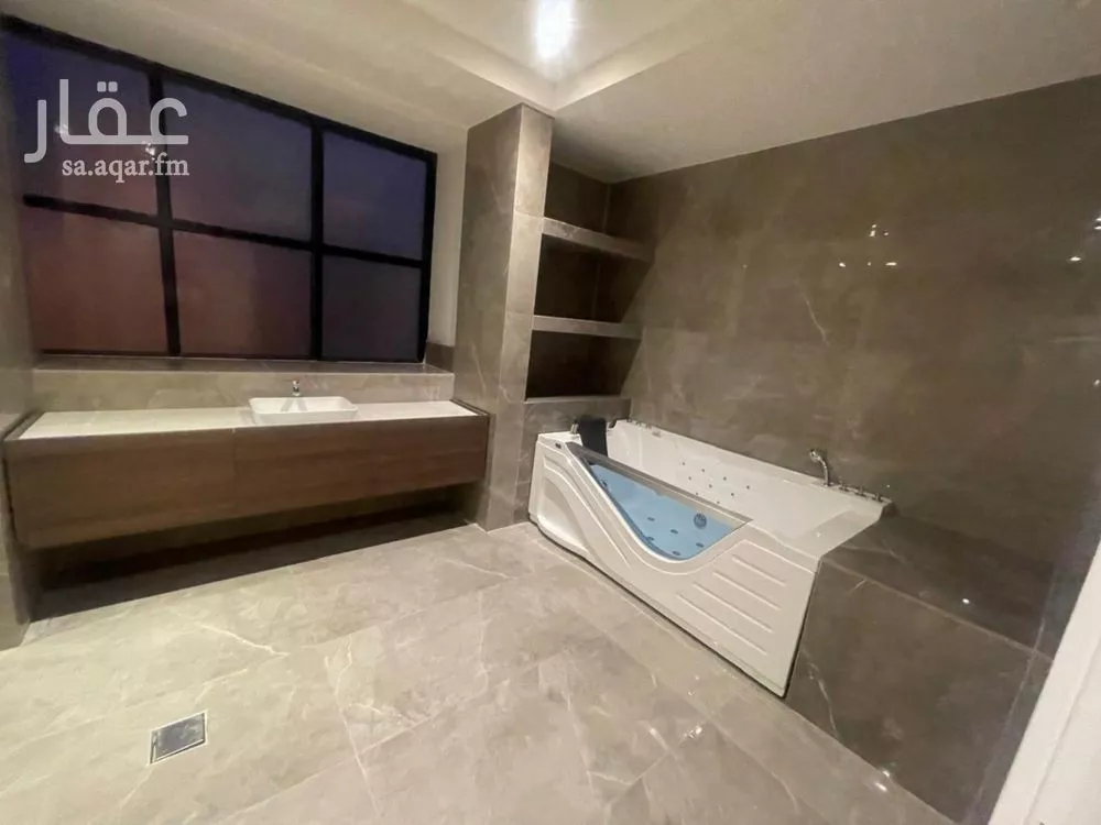 5 bedroom villa in Al Narjis 2