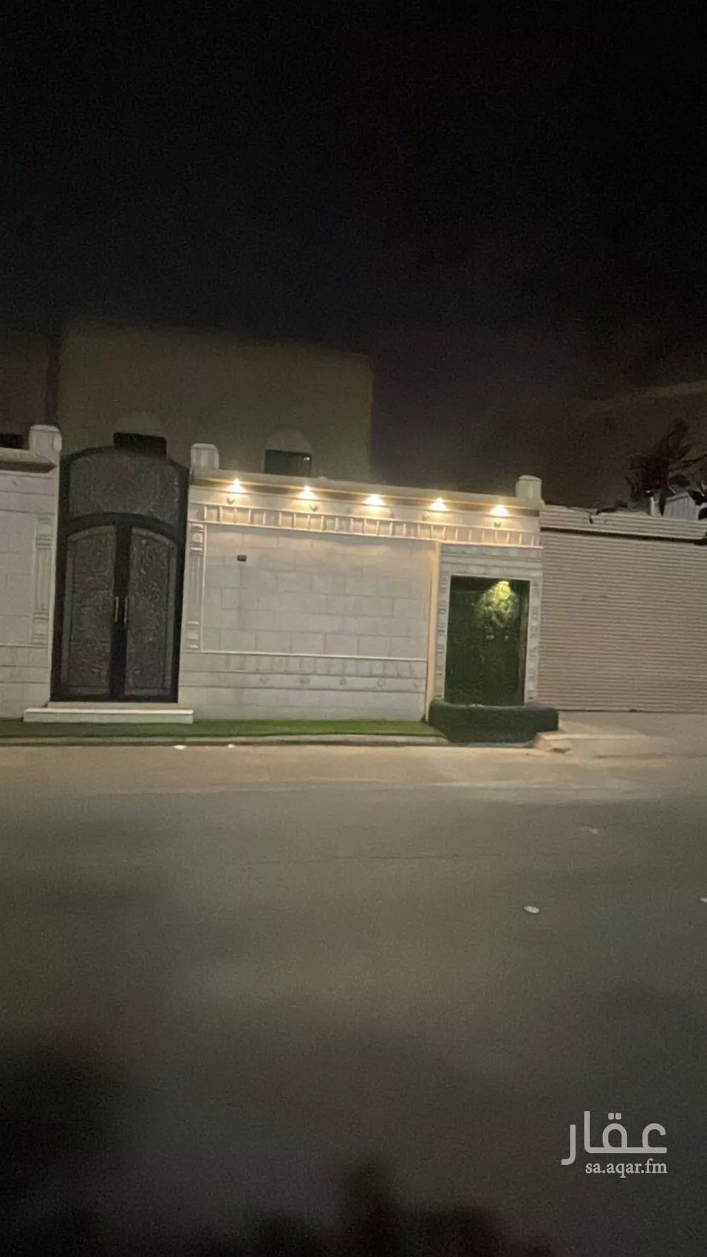 4 bedroom villa in Al Rawdah 1