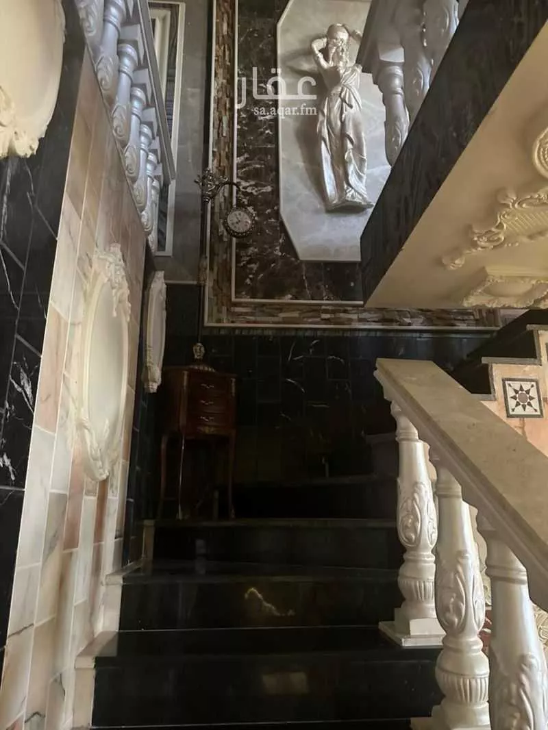 فيلا 9 غرف في الراشدية 3