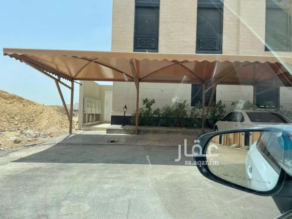 3 bedroom apartment in Al Qairawan 1