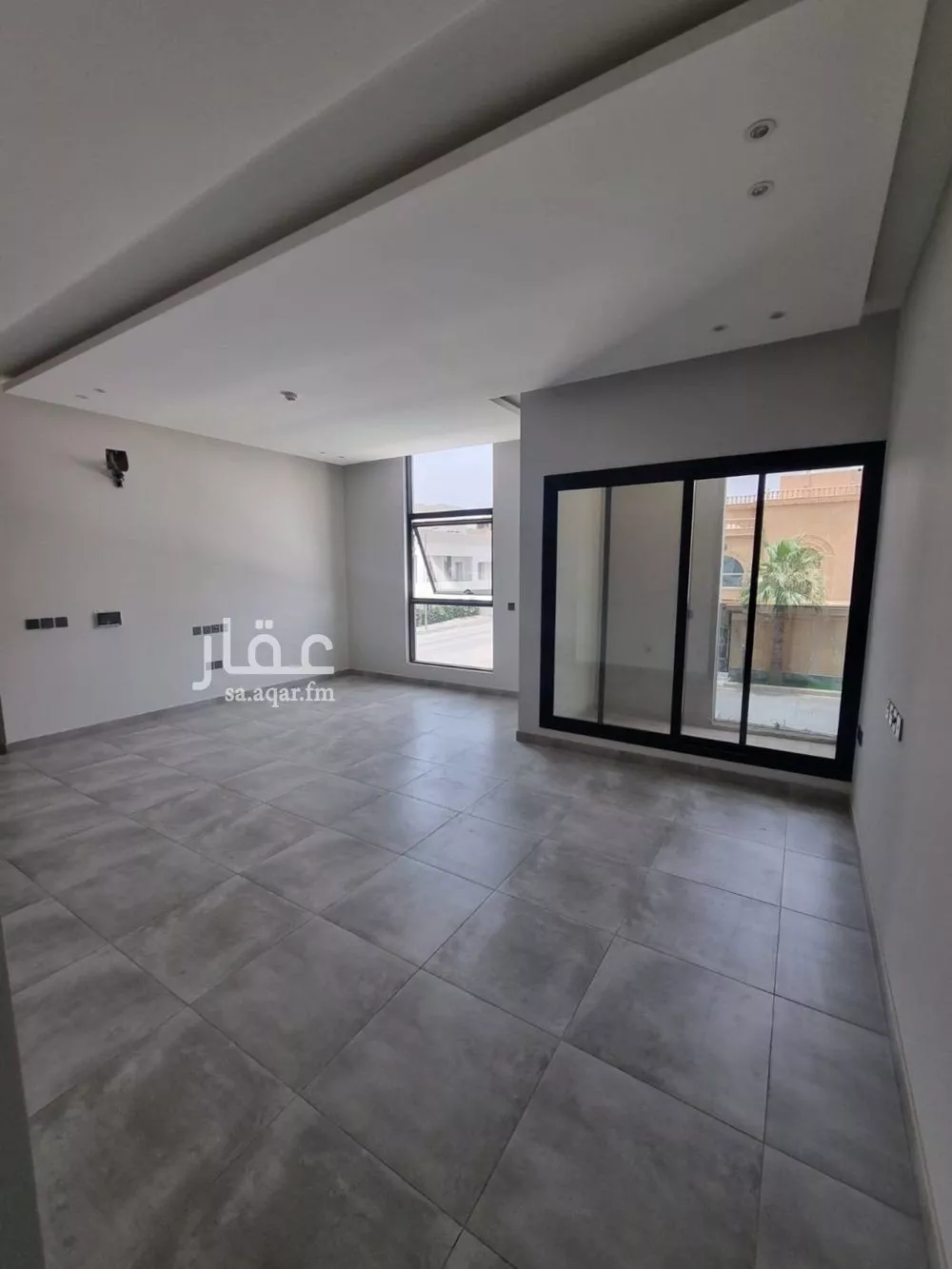 شقة 3 غرف في الملقا 2