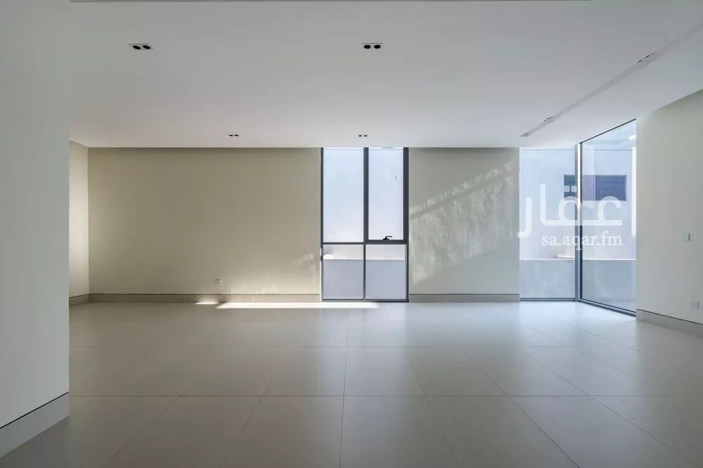 5 bedroom villa in Tihamah, Eastern Province 12