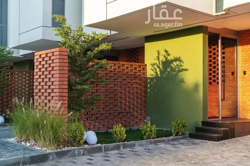 4 bedroom villa in Al Nuzhah 2