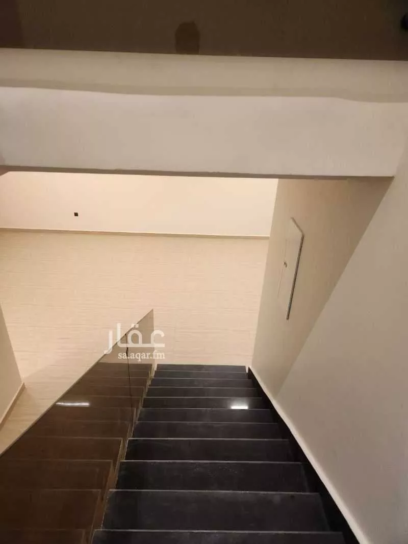 فيلا 5 غرف في السويدي الغربي 5