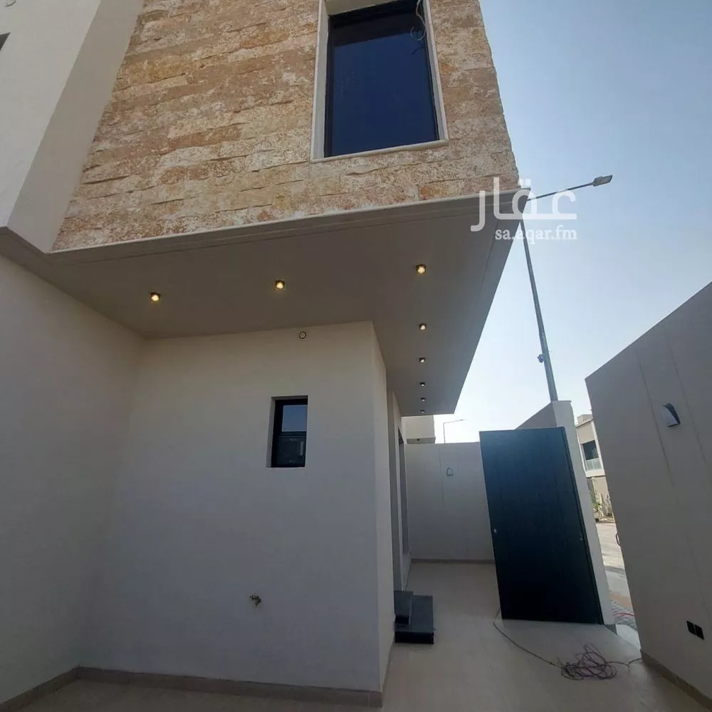 فيلا 4 غرف في النرجس 5