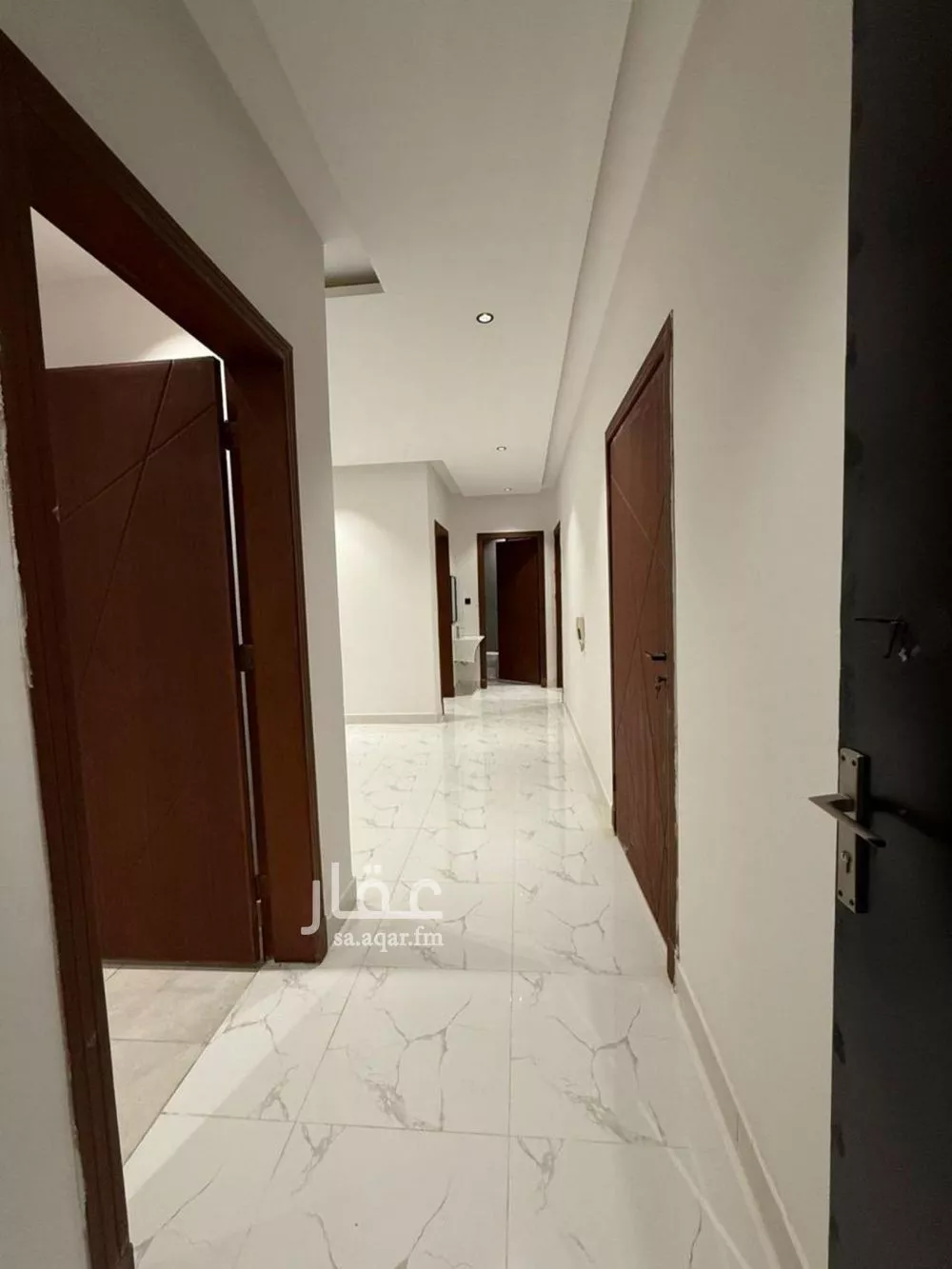 3 bedroom apartment in Riyadh 4