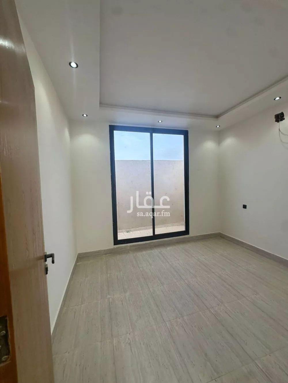 فيلا 5 غرف في طويق 4