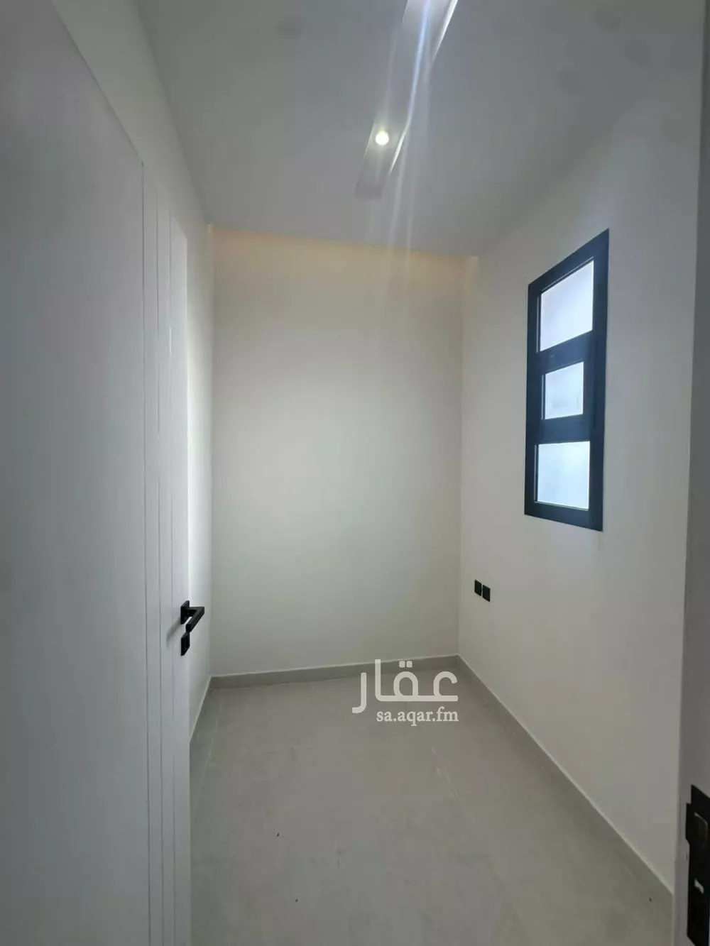 فيلا 5 غرف في طويق 2