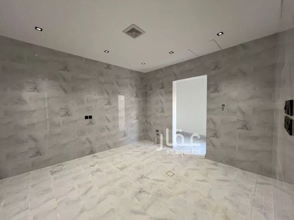 فيلا 5 غرف في طويق 5