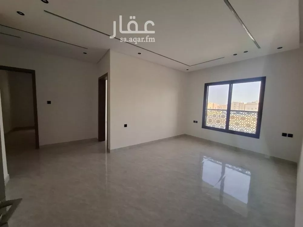 5 bedroom apartment in Badr, Riyadh 6