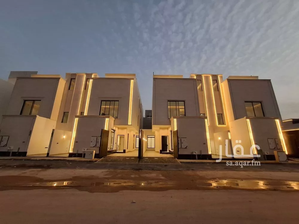 5 bedroom floor in Al Maizilah 1