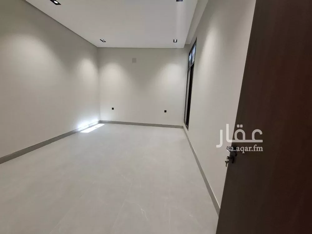 دور 5 غرف في اشبيلية 2