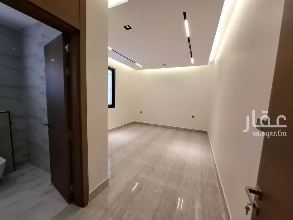 4 bedroom floor in Al Rimal 4