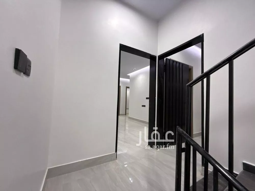 3 bedroom floor in Ash Sharq 1
