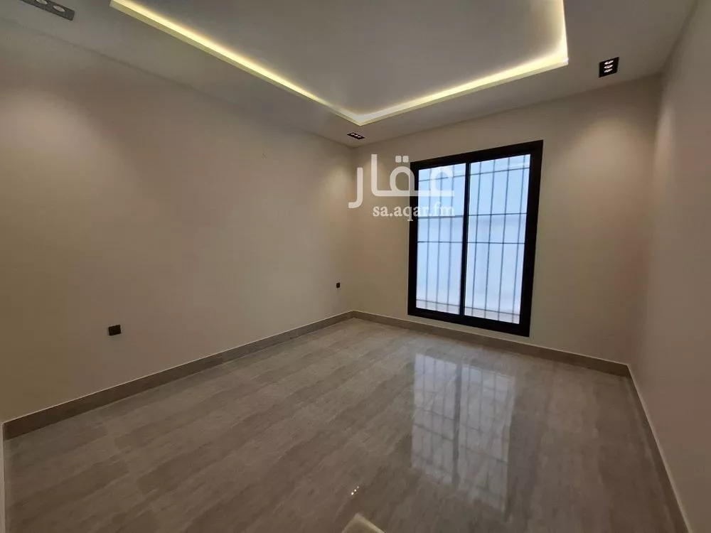 4 bedroom floor in Al Rimal 2
