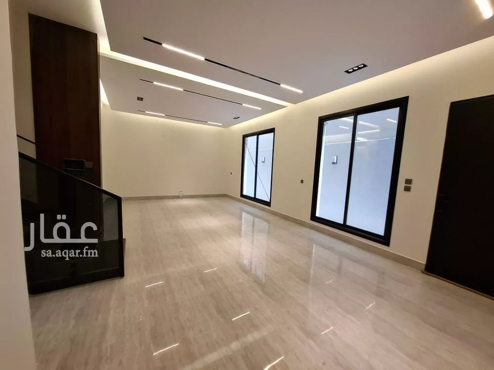 4 bedroom floor in Al Rimal 5