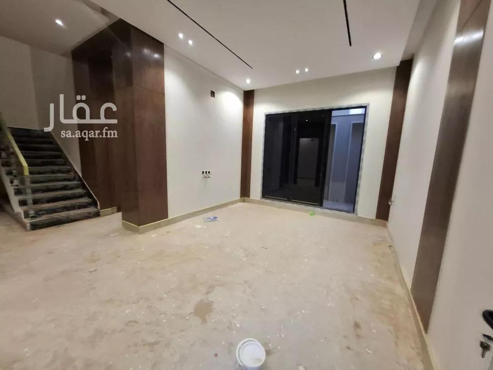 فيلا 5 غرف في الجنادرية 2