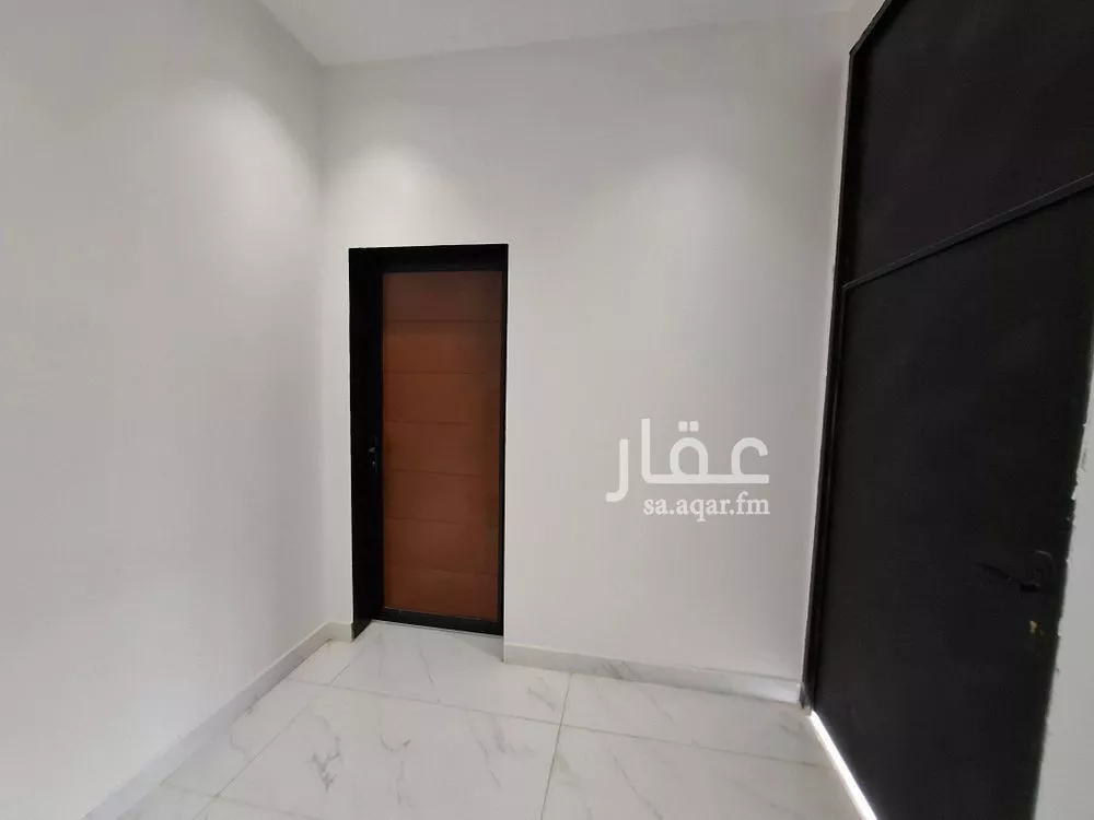 5 bedroom floor in Al Munsiyah 3