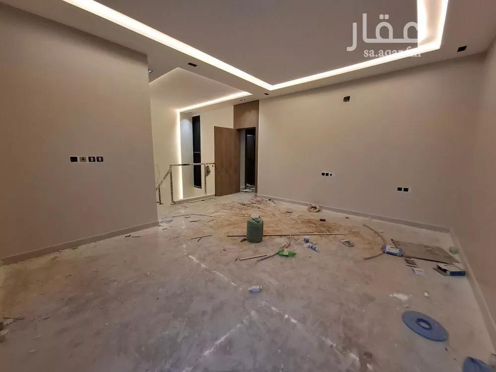 فيلا 5 غرف في الجنادرية 1