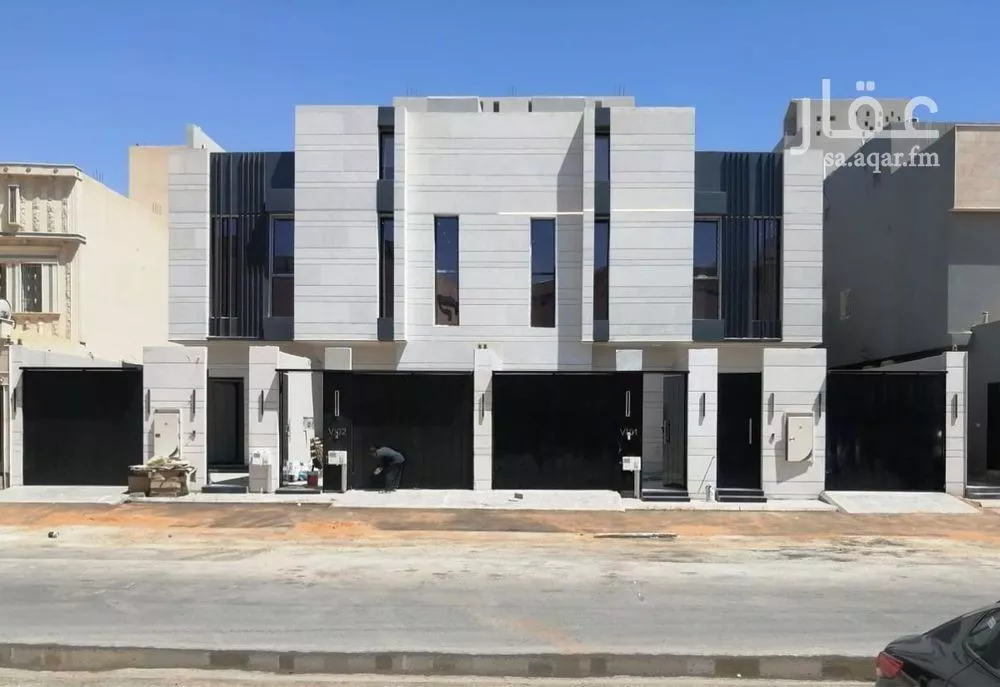 فيلا 4 غرف في الرمال 1