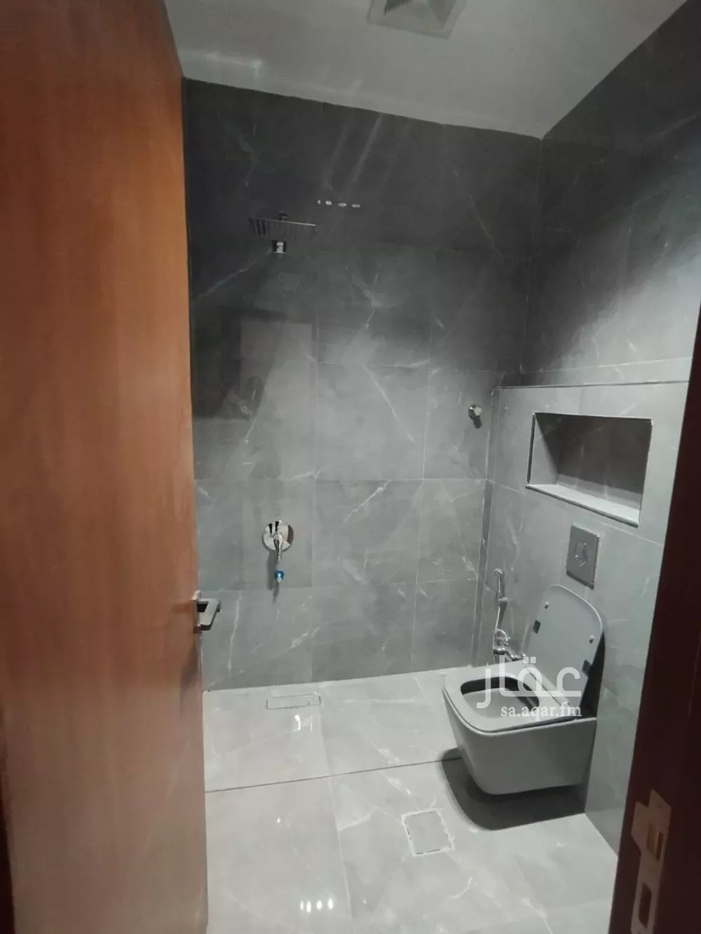 فيلا 4 غرف في الرمال 5