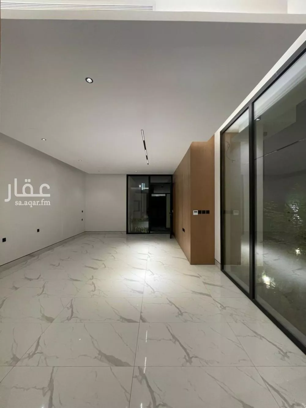 فيلا 5 غرف في النرجس 3