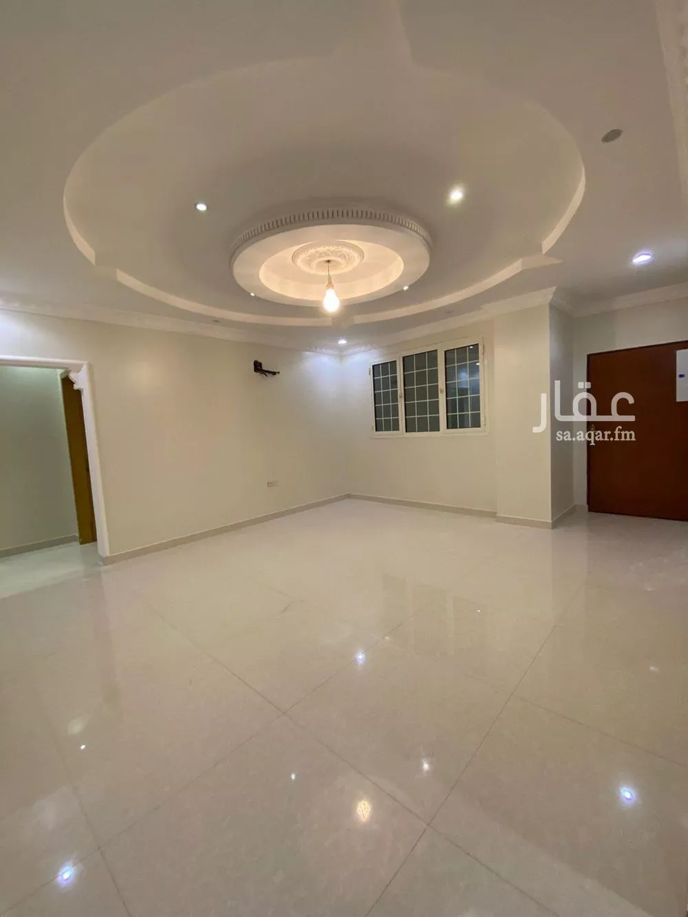 شقة 4 غرف في اشبيلية 2