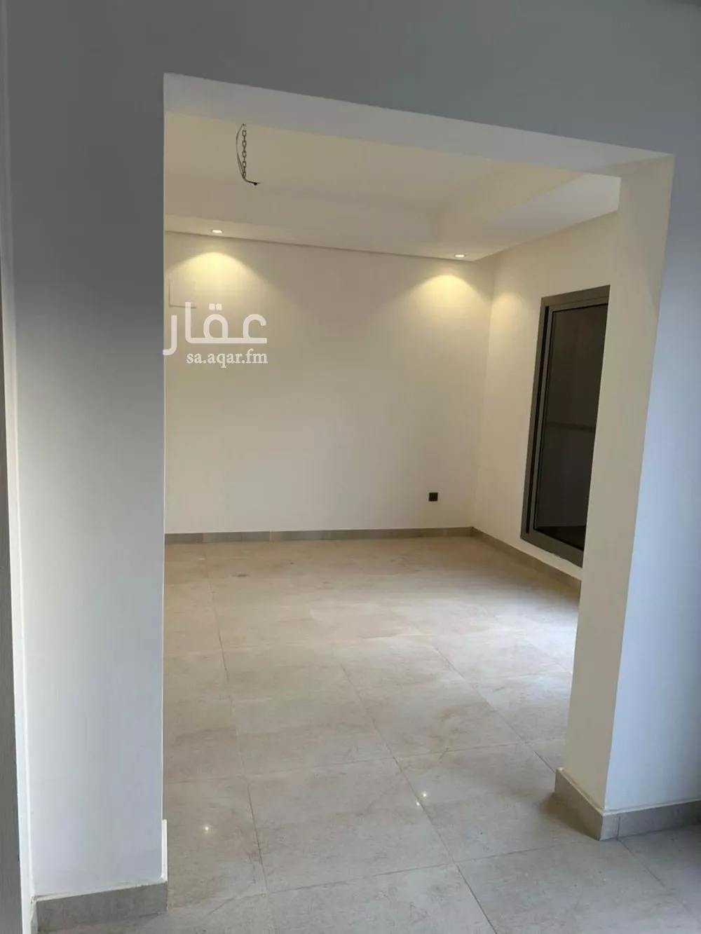 3 bedroom floor in Al Munsiyah 5