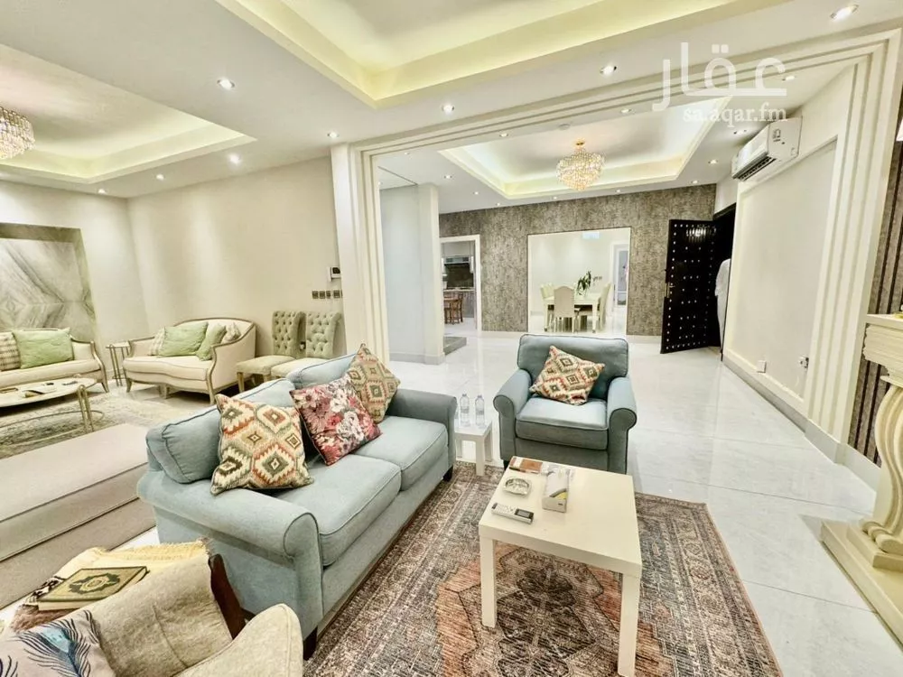 5 bedroom villa in Al Rabie, Riyadh 10