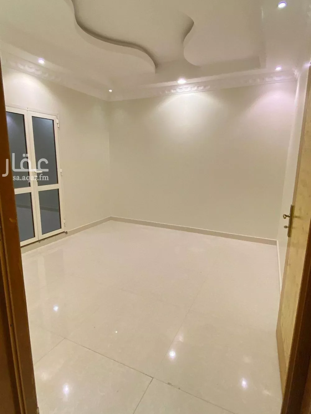 شقة 4 غرف في اشبيلية 3