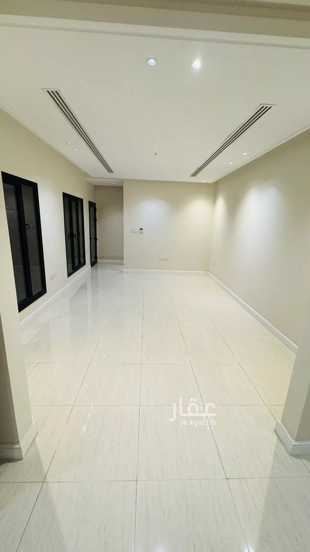 فيلا 5 غرف في المدينة الرياضية 2