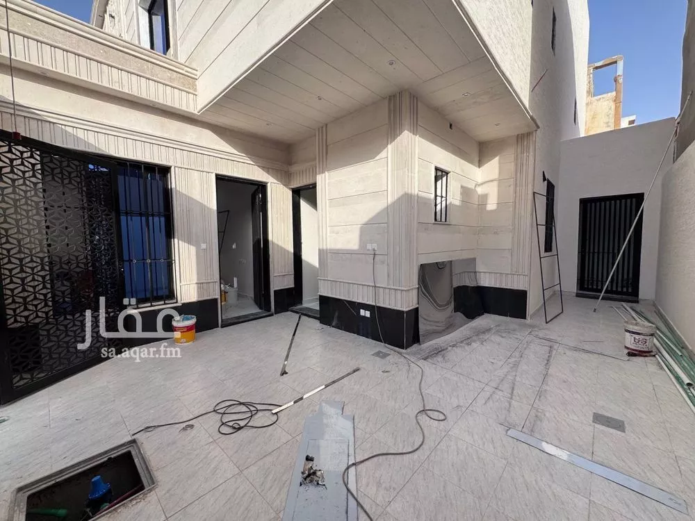 فيلا 6 غرف في العريجاء الغربية 2