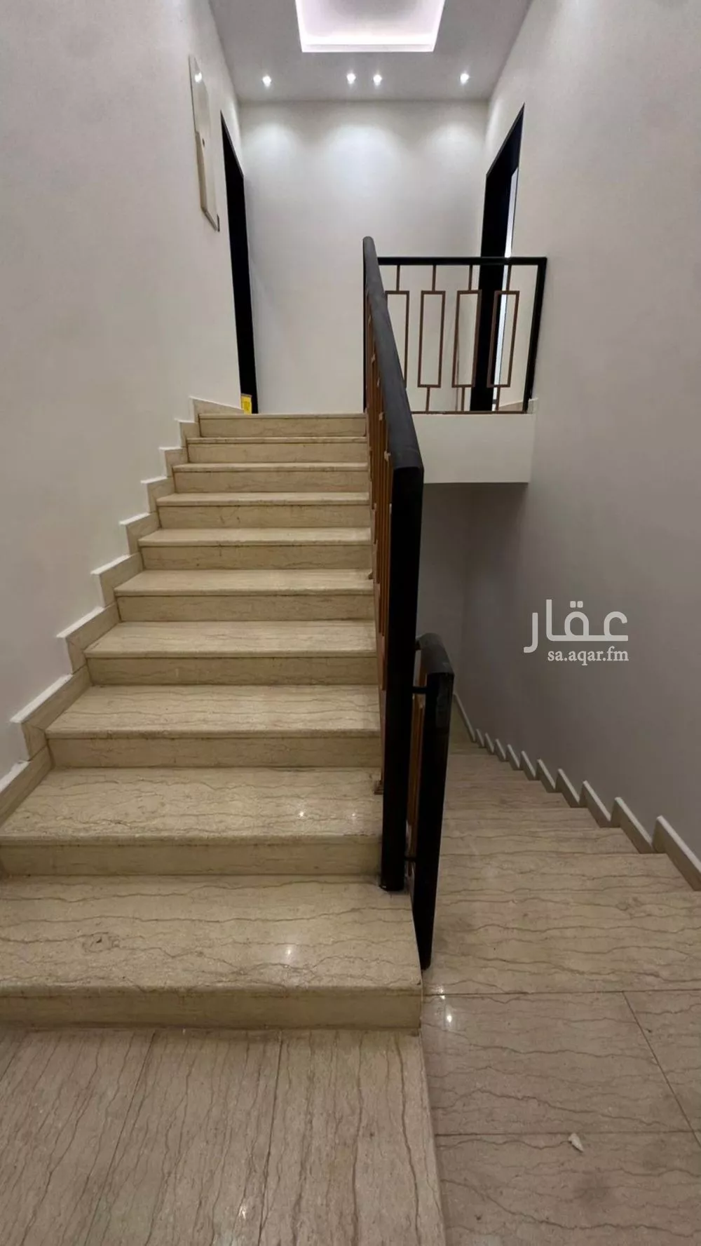 دور 4 غرف في النرجس 3