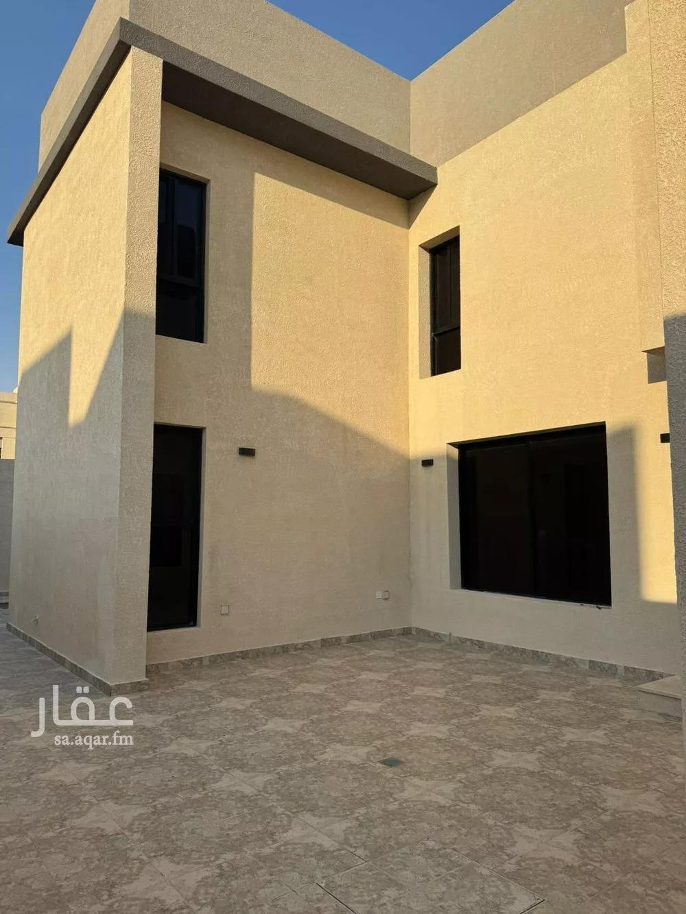 7 bedroom villa in Al Janadriyah 5