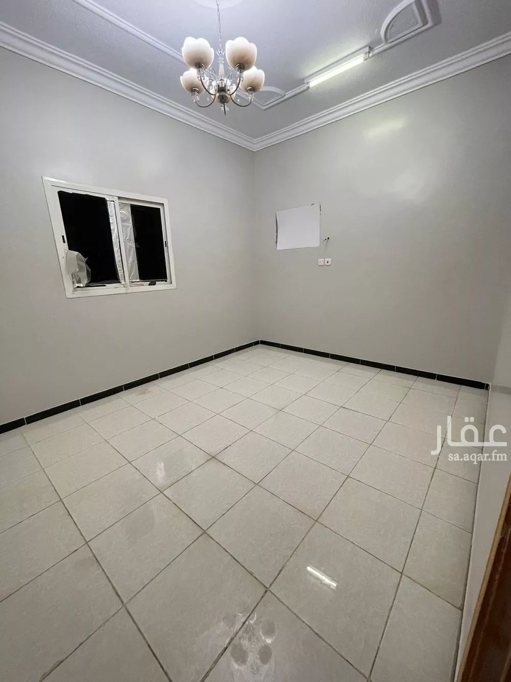 شقة 4 غرف في الرمال 4