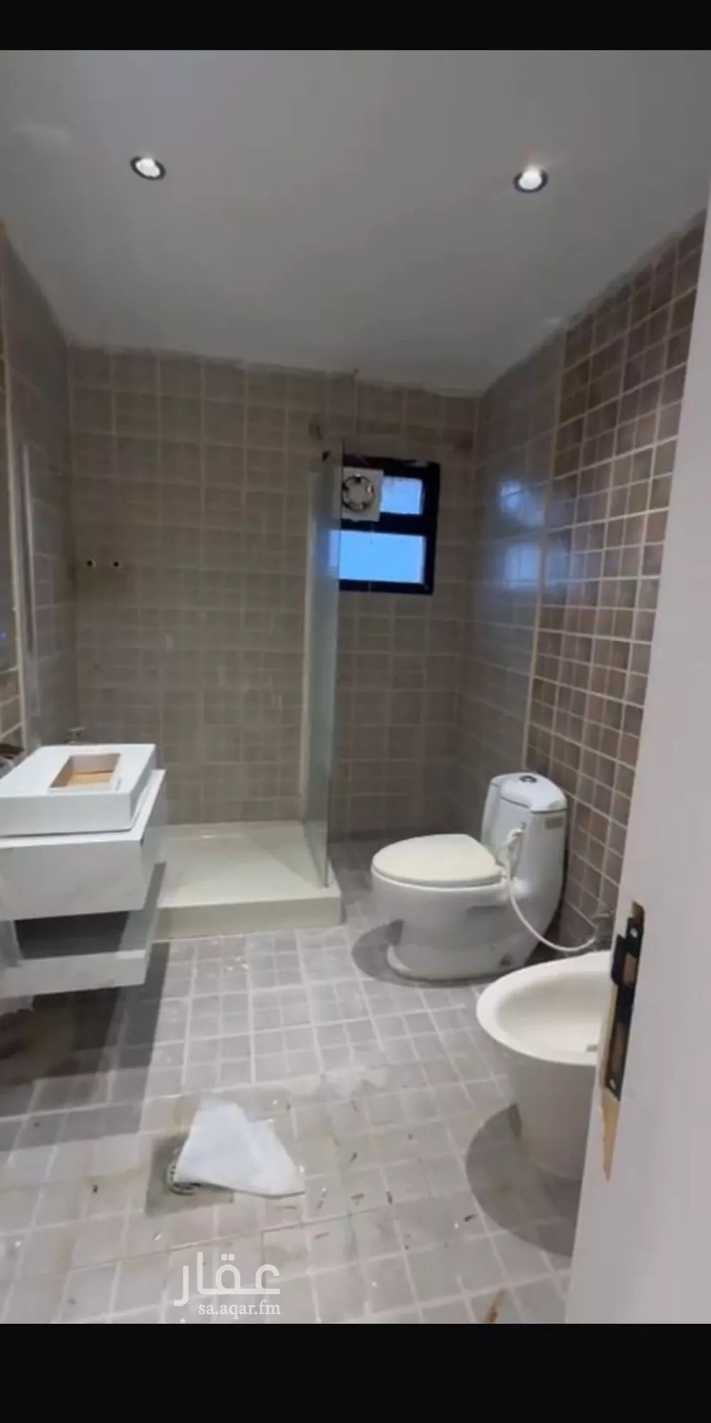 شقة 5 غرف في العليا 5