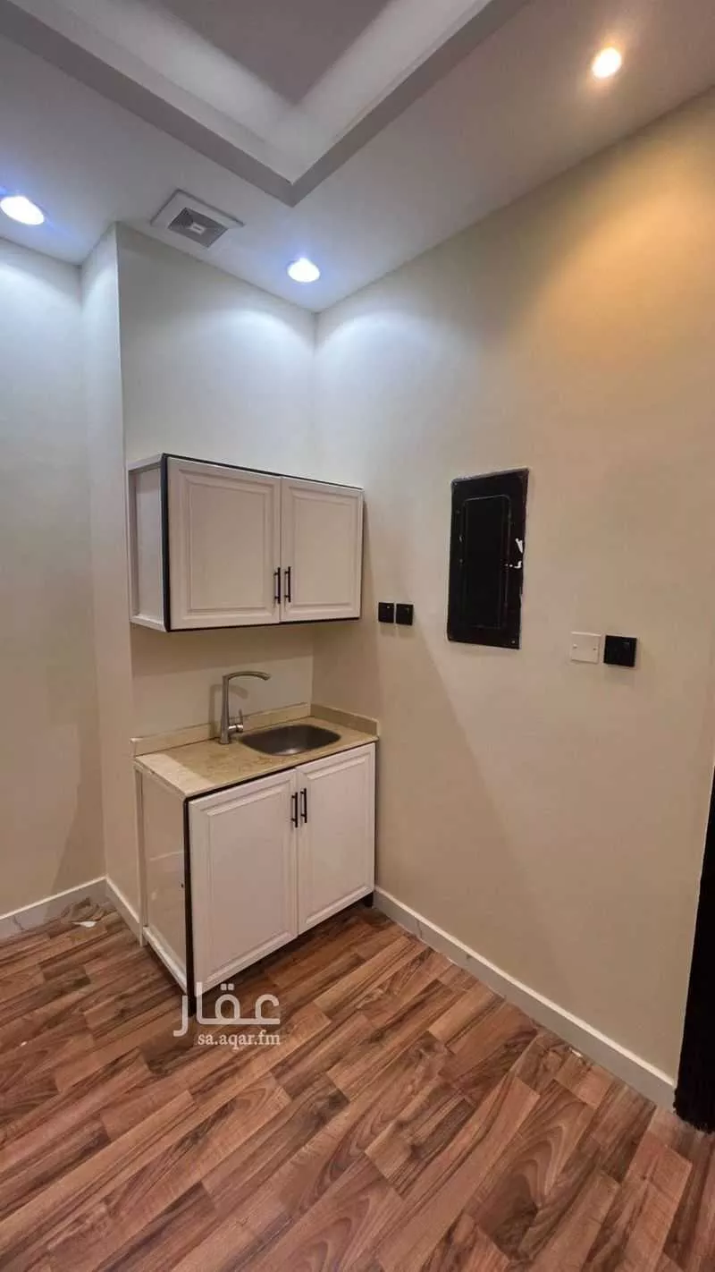 شقة 1 غرف في العقيق 3