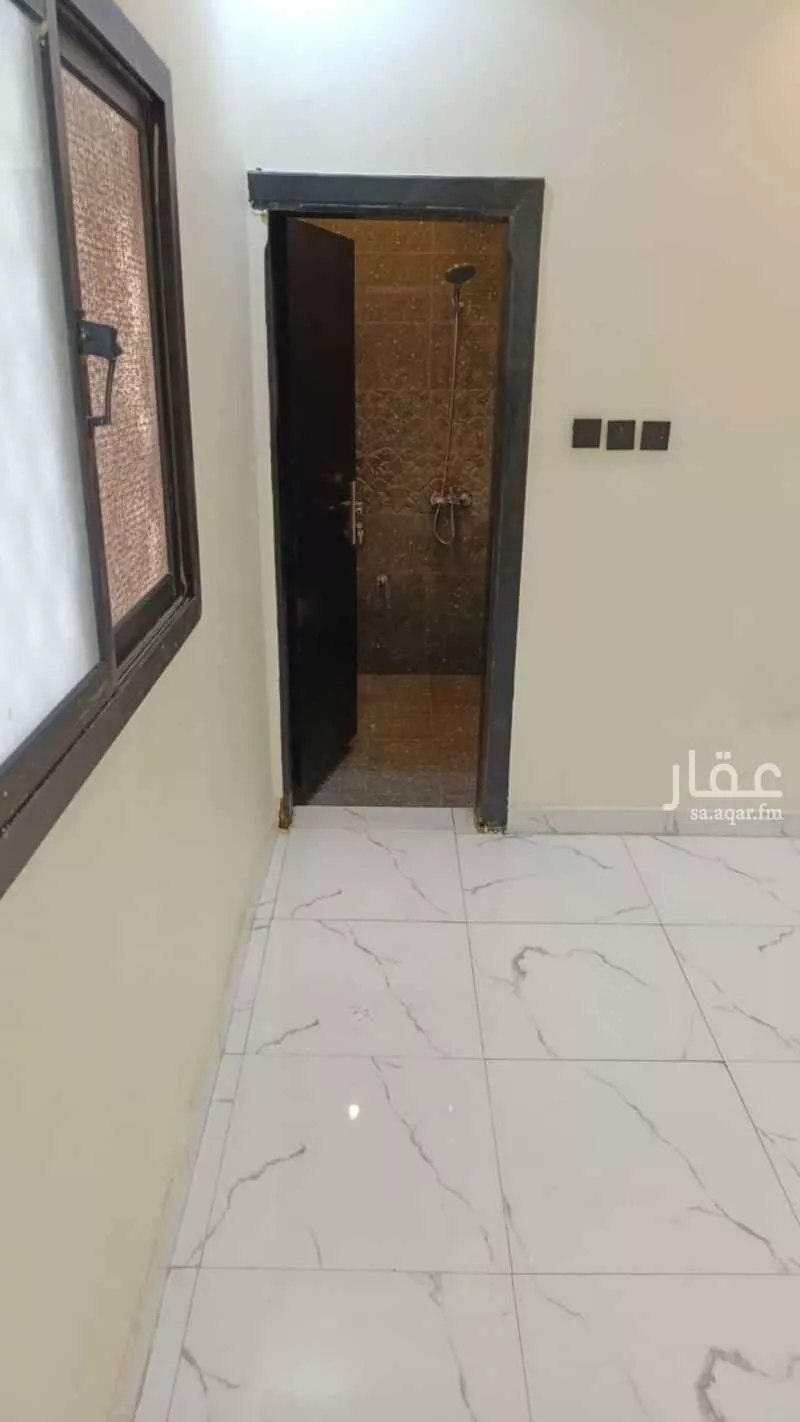 شقة 1 غرف في العقيق 4