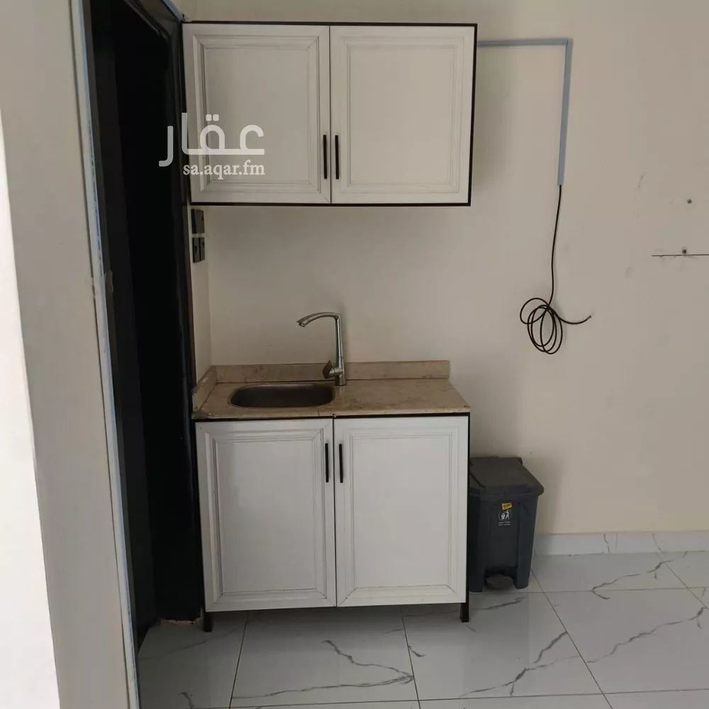 شقة 1 غرف في العقيق 4