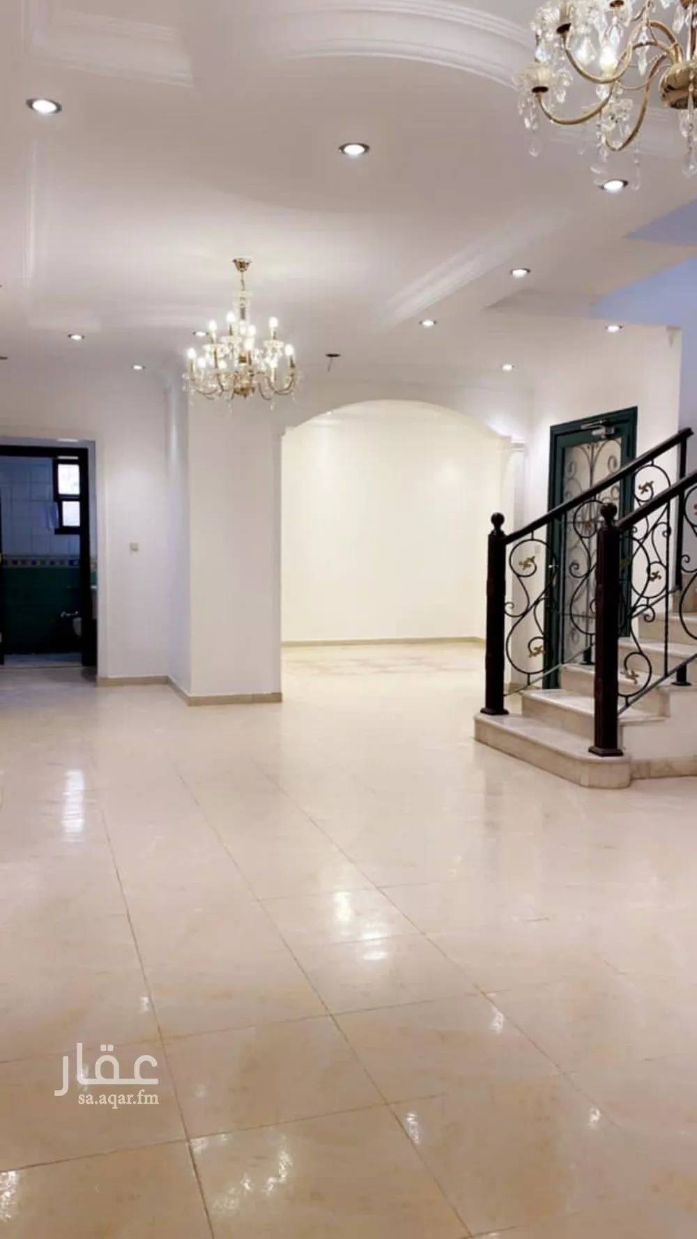 فيلا 4 غرف في المونسية 1