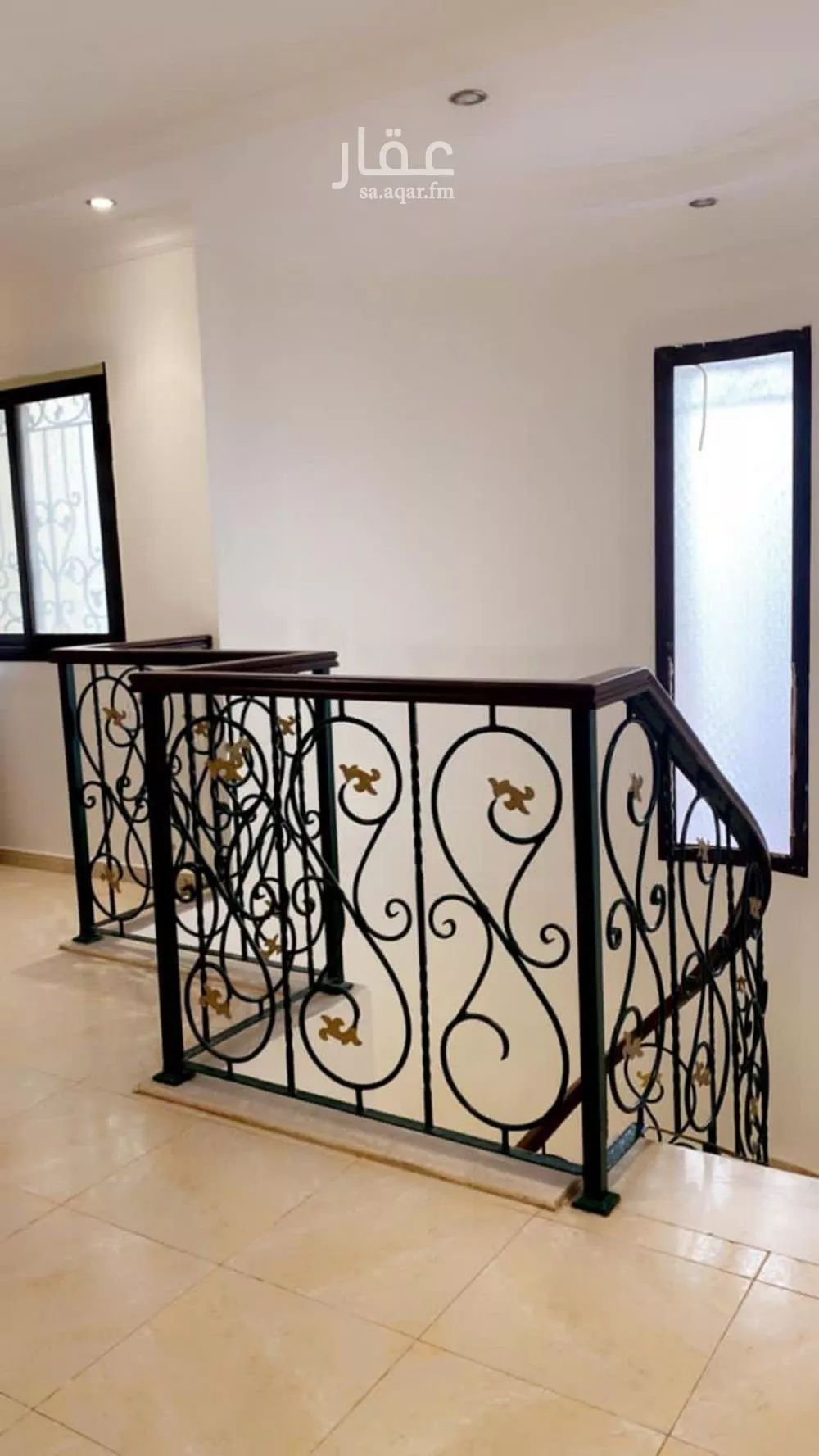 فيلا 4 غرف في المونسية 2