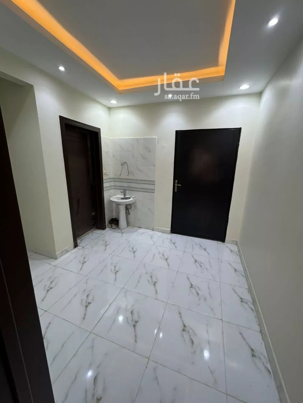 3 bedroom apartment in Dhahrat Laban, Riyadh 9