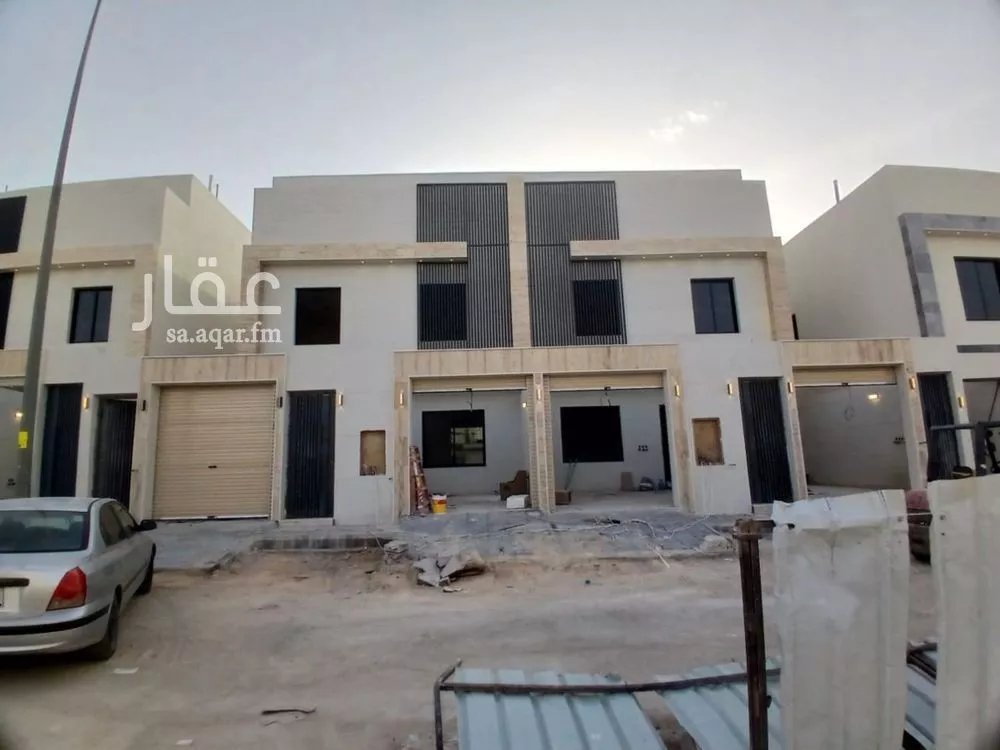 فيلا 5 غرف في عكاظ 1