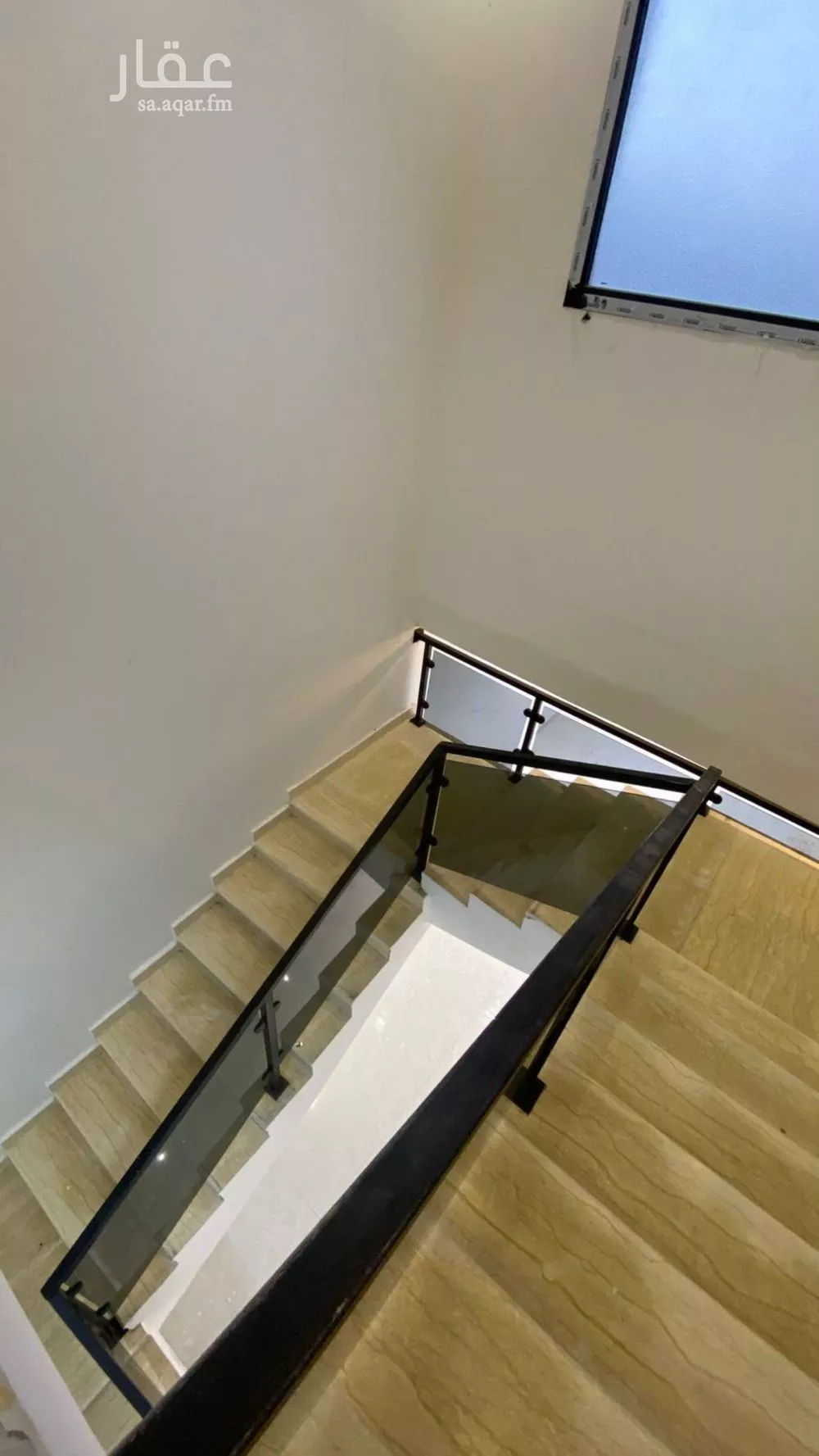 فيلا 4 غرف في بدر 3