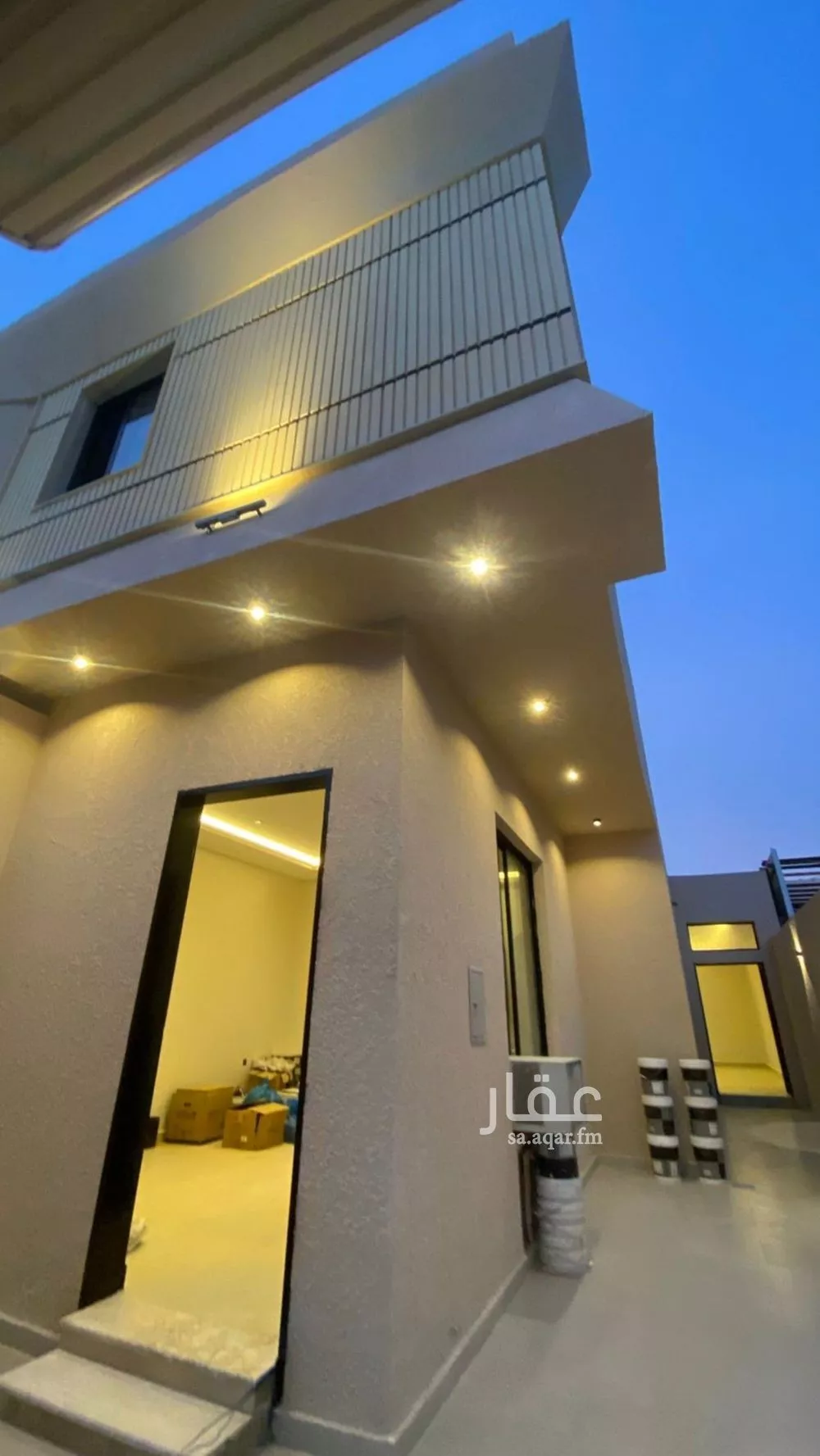 دور 4 غرف في السويدي 2